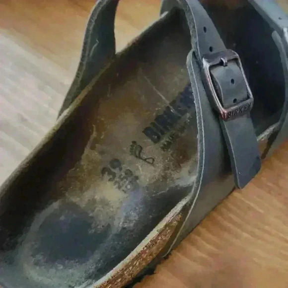 Birkenstock size 39 womens size 8-8.5 - Picture 3 of 9